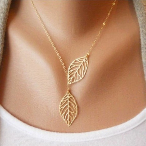 Jewelry - NEW Gold Adjustable Double Leaf Necklace